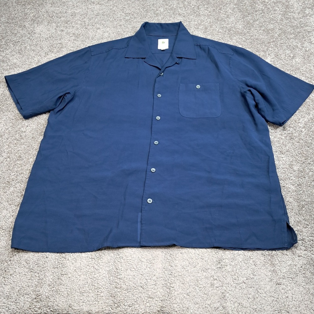 The Territory Ahead Mens XL Navy Blue Rayon Blend Short Sleeve Camp Shirt 8133